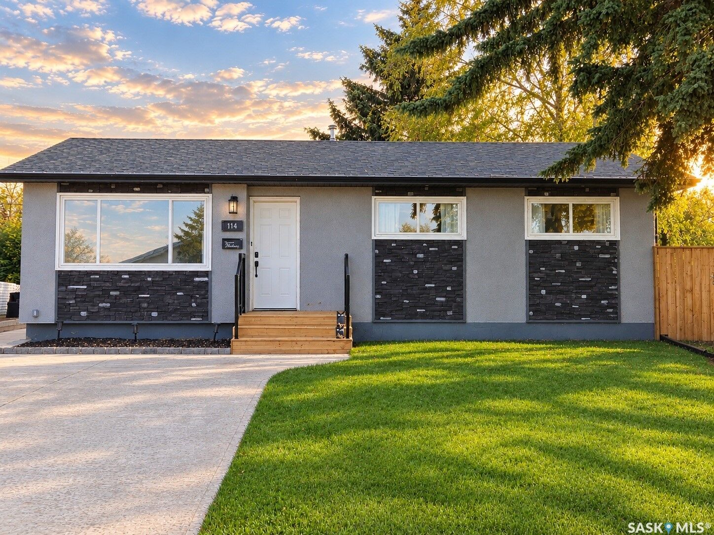 Property Photo: 112 Skye Drive SK S0K 0Z0
