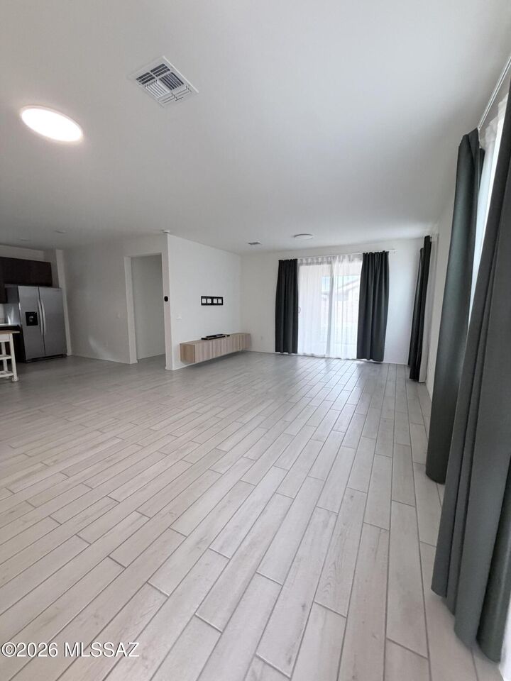 Property Photo: 10554 W Harrigan Drive AZ 85653