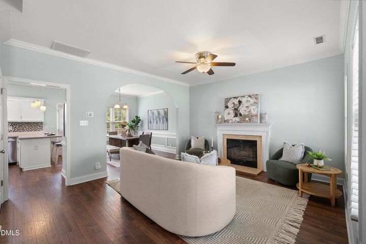 Property Photo:  214 Bridgepath Drive  NC 27513 