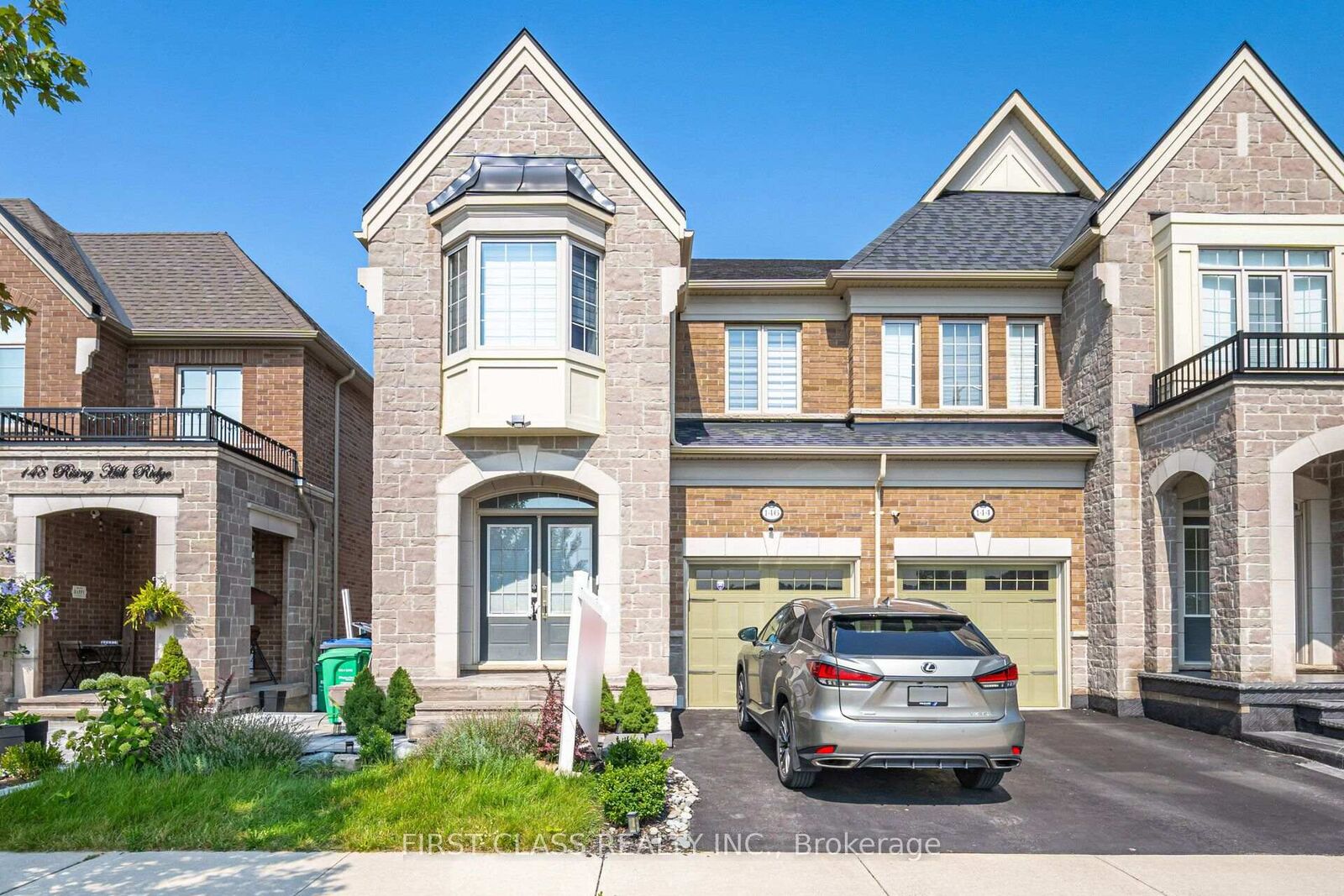 Property Photo:  146 Rising Hill Ridge W  ON L6Y 6B1 