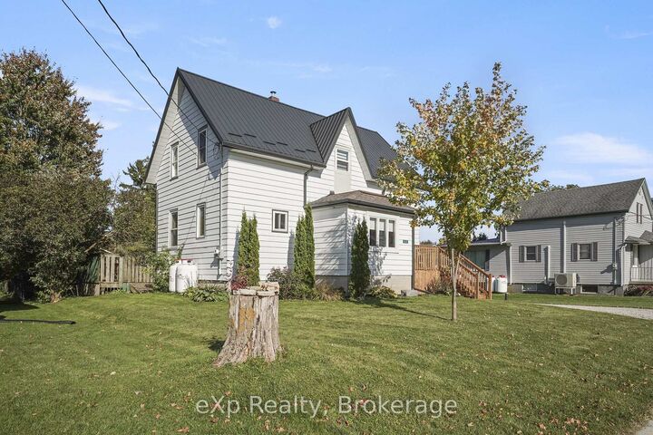 Property Photo:  44 Schade Street  ON N0K 1P0 