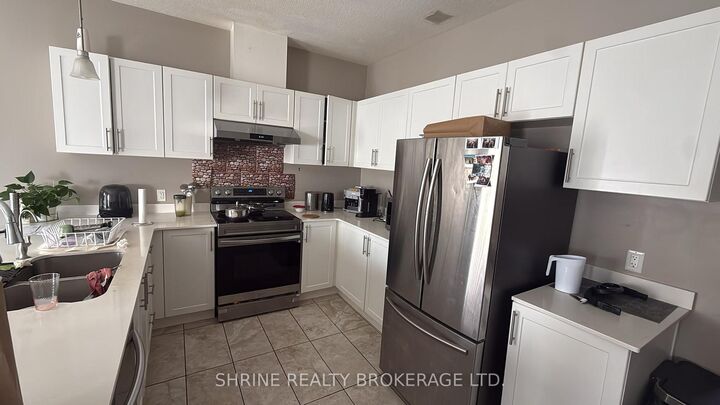 Property Photo:  439 Athlone Avenue 6A  ON N4V 0C8 