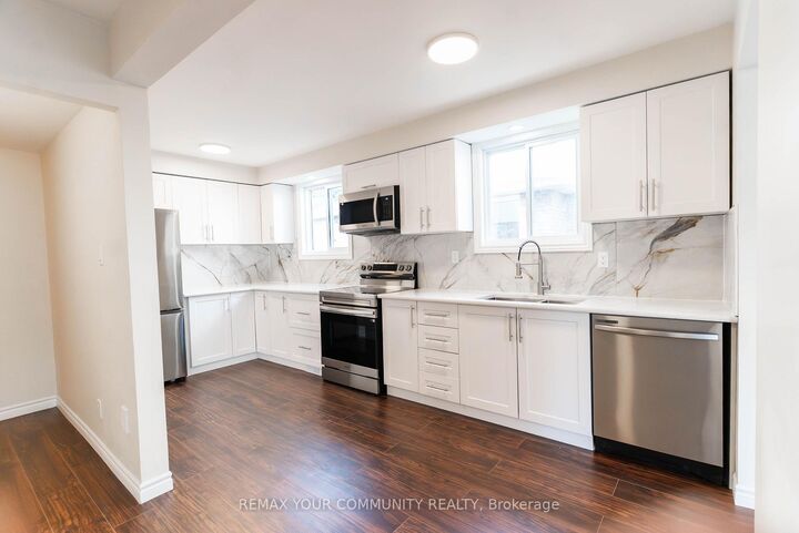 Property Photo: 1553 Norwill Crescent ON L1G 7V1