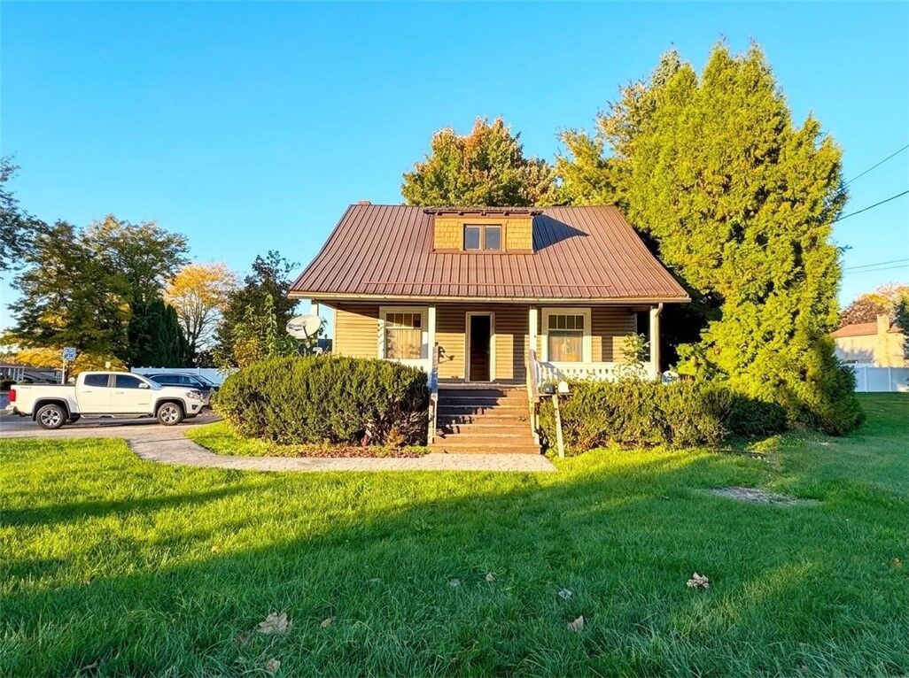 Property Photo: 2663 Bedford Street PA 15904