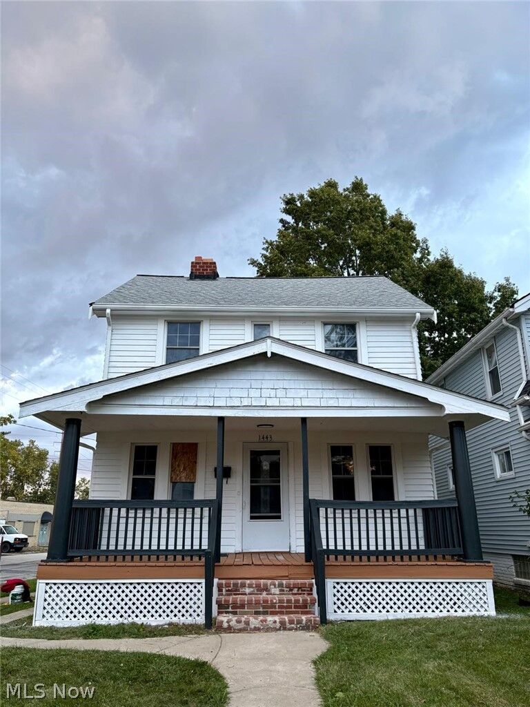 Property Photo: 1443 E 195th Street OH 44117