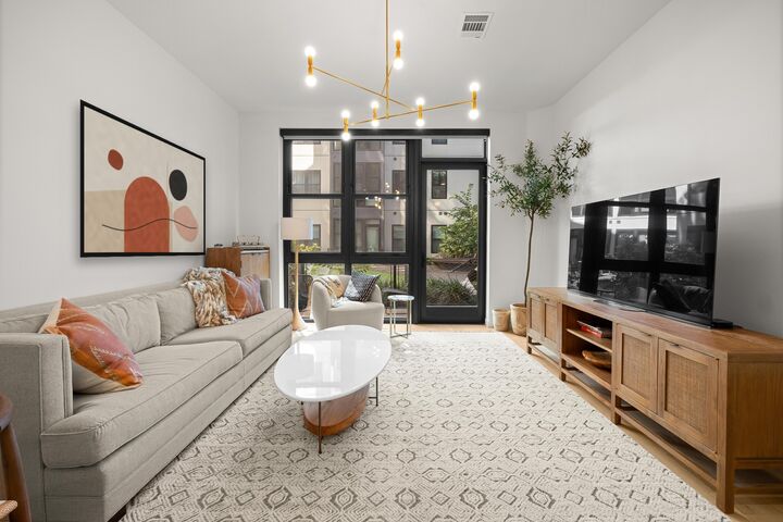 Property Photo:  800 Embassy Drive 124  TX 78702 