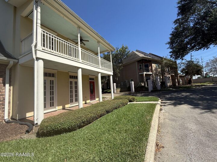 Property Photo: 553 Esplanade Drive LA 70508