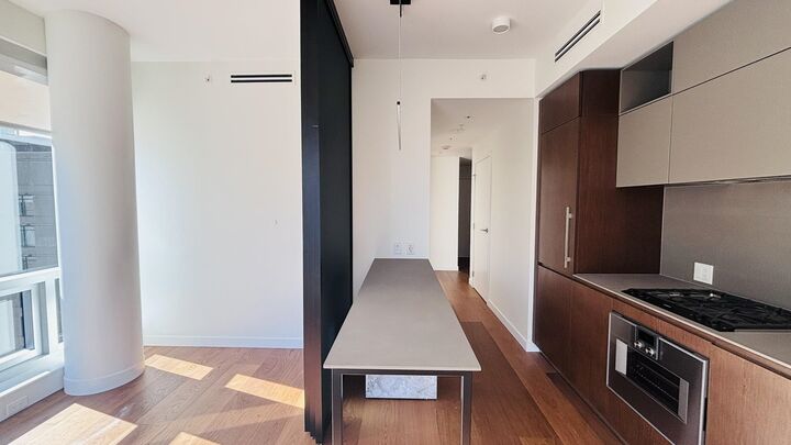 Property Photo:  1277 Hornby Street 1405  BC V6Z 0H7 