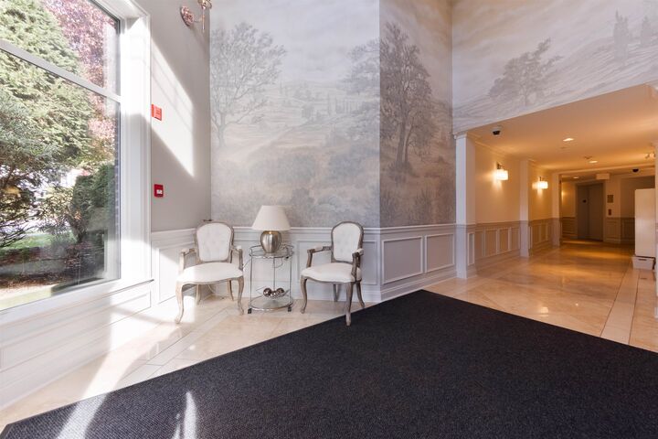 Property Photo:  15357 Roper Avenue 306  BC V4B 2G2 