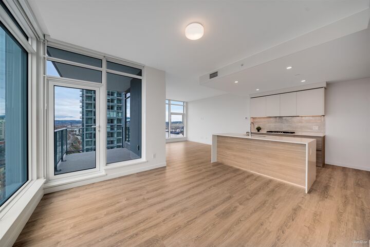 Property Photo:  680 Quayside Drive 1904  BC V3M 0P2 