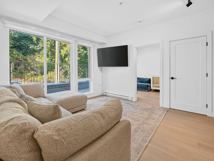 Property Photo:  2002 St. George Street 105  BC V3H 0N4 