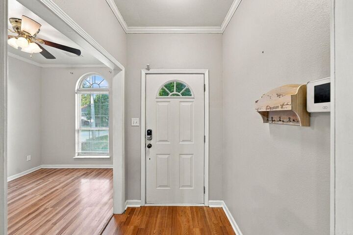 Property Photo: 2201 Wilson Rd AR 72205
