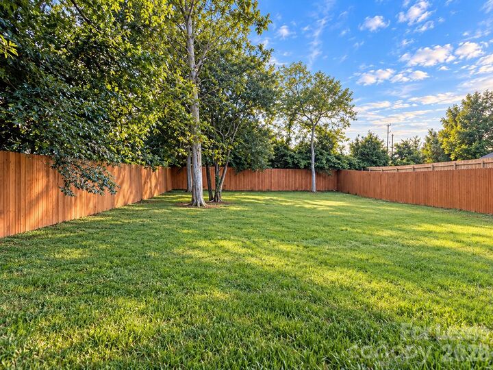 Property Photo:  2315 Bancroft Street  NC 28206 