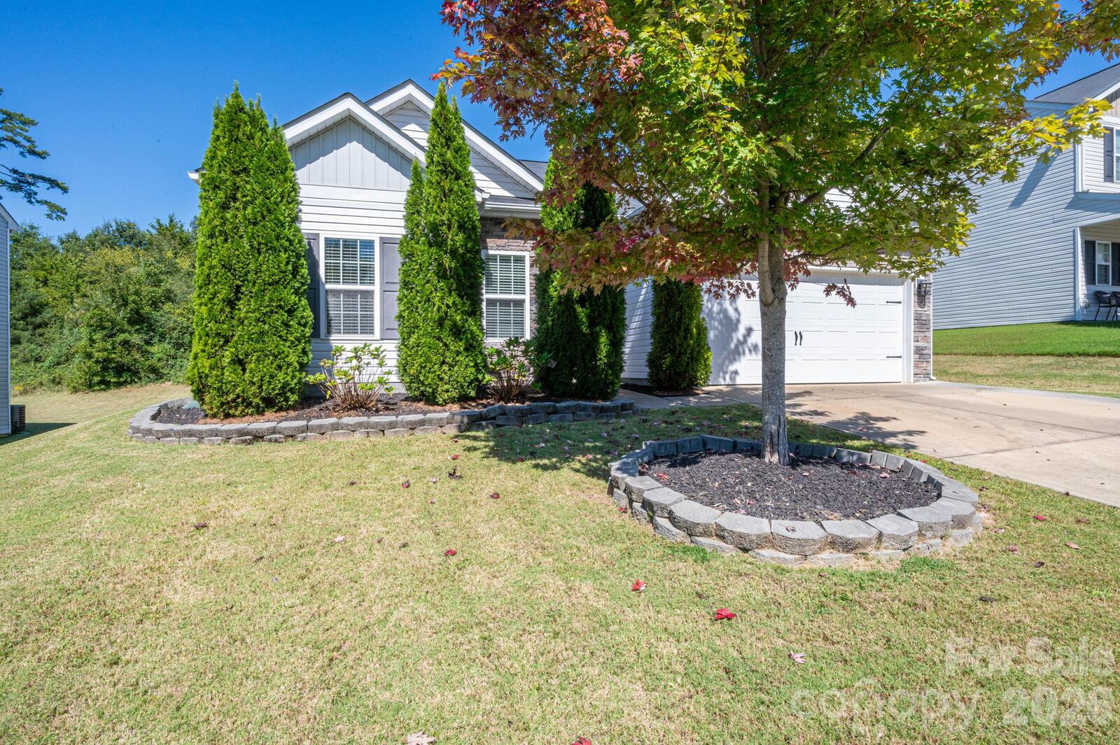 Property Photo: 9012 Avery Meadows Drive NC 28216
