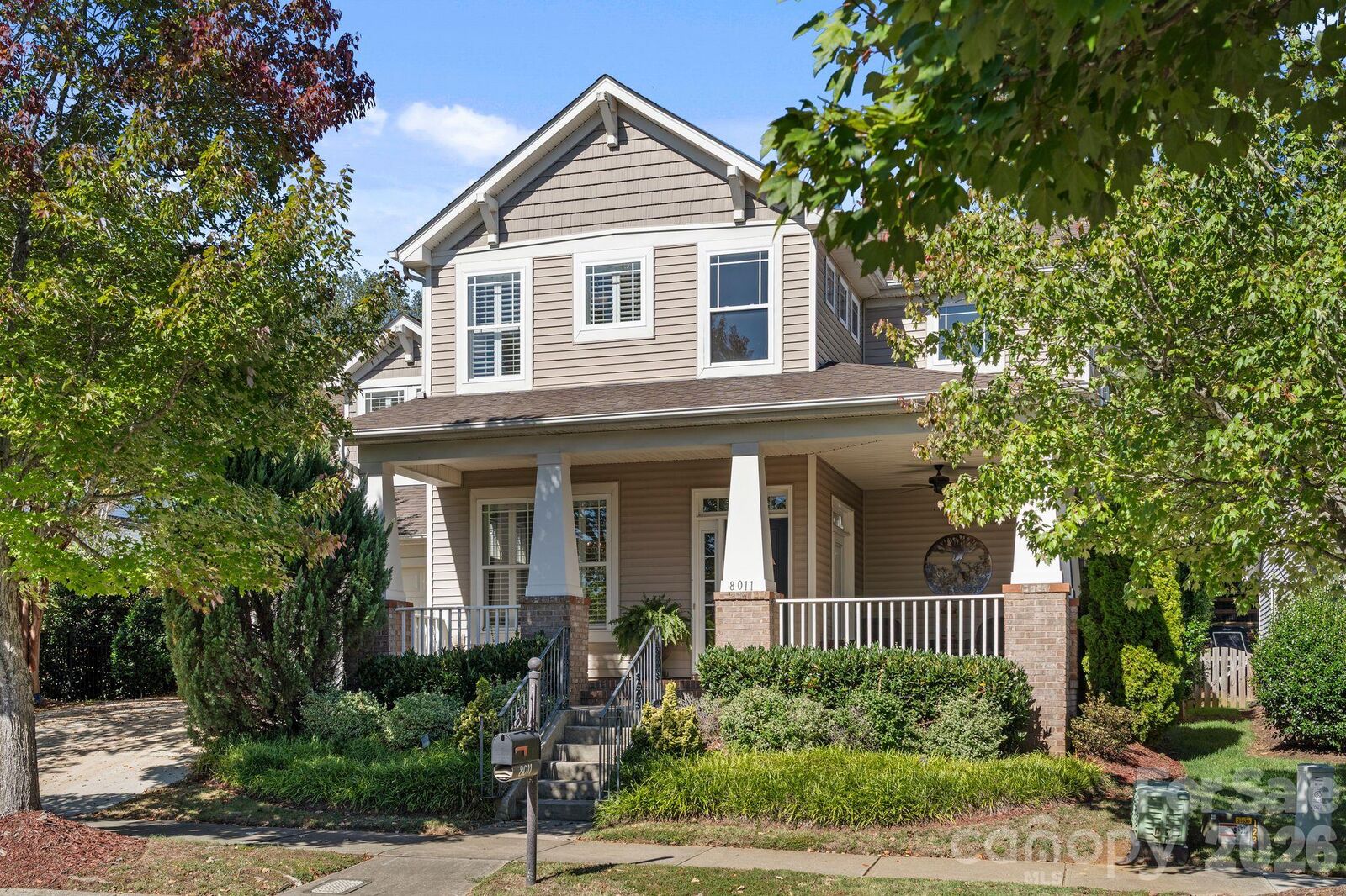 Property Photo:  8011 Cottsbrooke Drive  NC 28078 