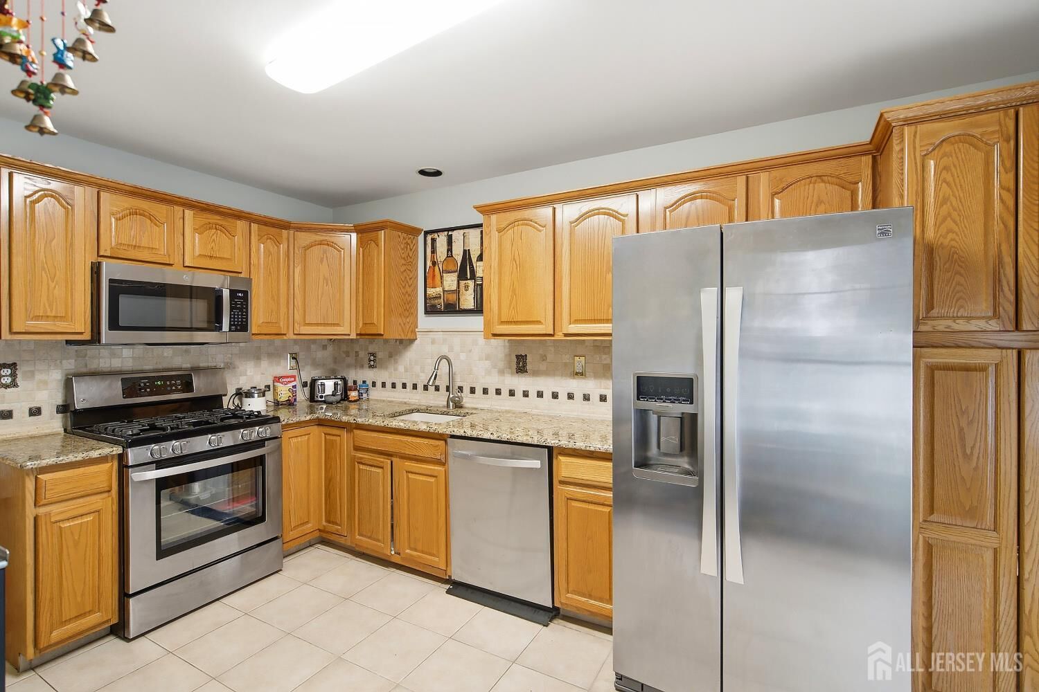 Property Photo:  10 Burr Court  NJ 08536 