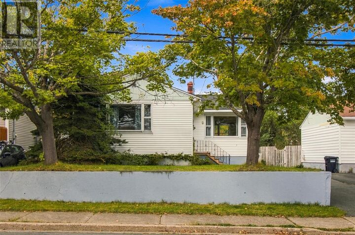 Property Photo:  6 Cherry Hill Road  NL A1A 1X1 