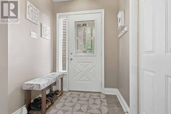 Property Photo:  31 Karsh Crescent  ON L0R 2H5 