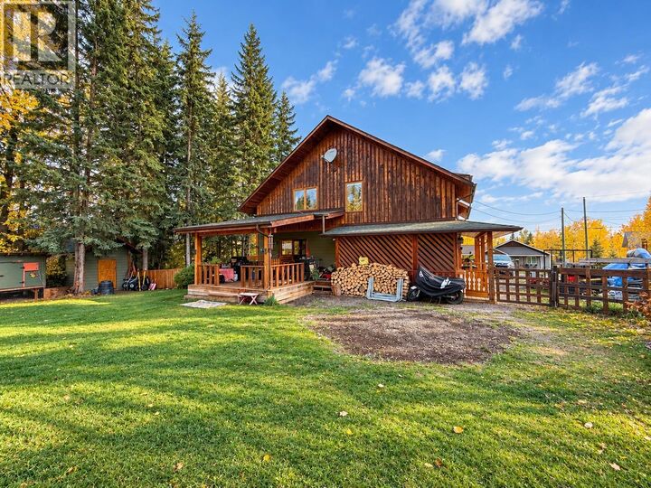 Property Photo:  1496 Chestnut Street  BC V0J 2X0 