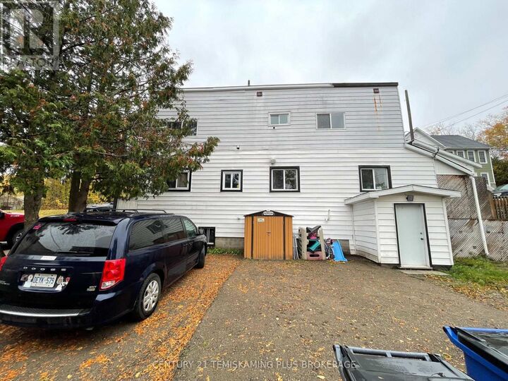 Property Photo: 19 Prospect Avenue ON P0J 1C0