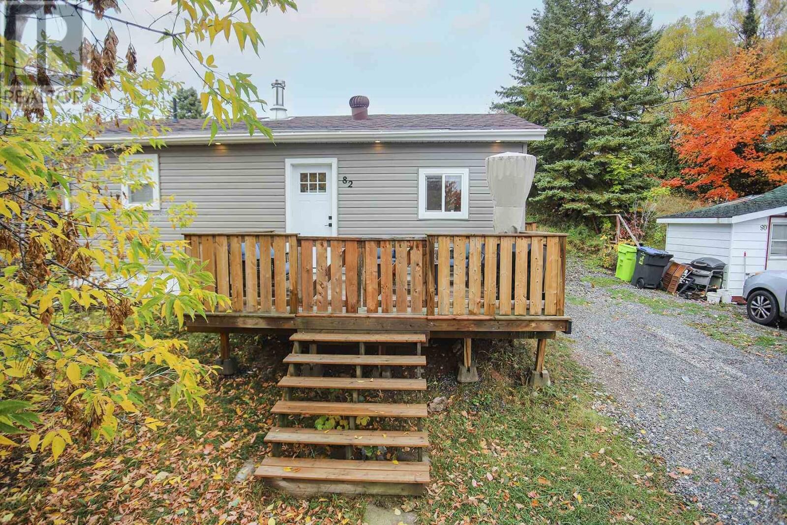 Property Photo: 82 Elliott Rd ON P6C 2Z4