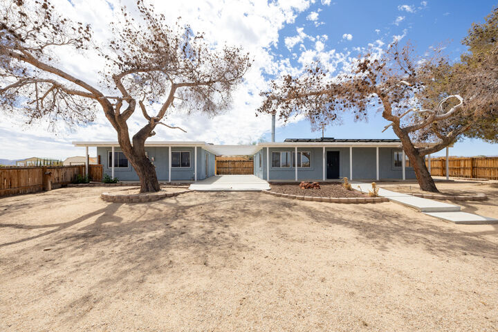 Property Photo:  3883 Hilltop Drive  CA 92277 