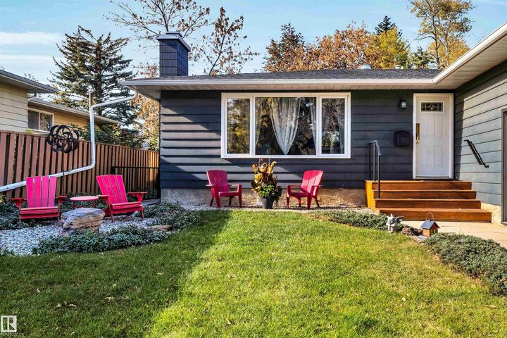 Property Photo:  40 Glenhaven Crescent  AB T8N 1A5 