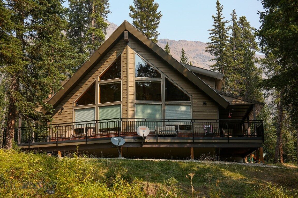 Property Photo:  92 US Highway 212 W  MT 59081 
