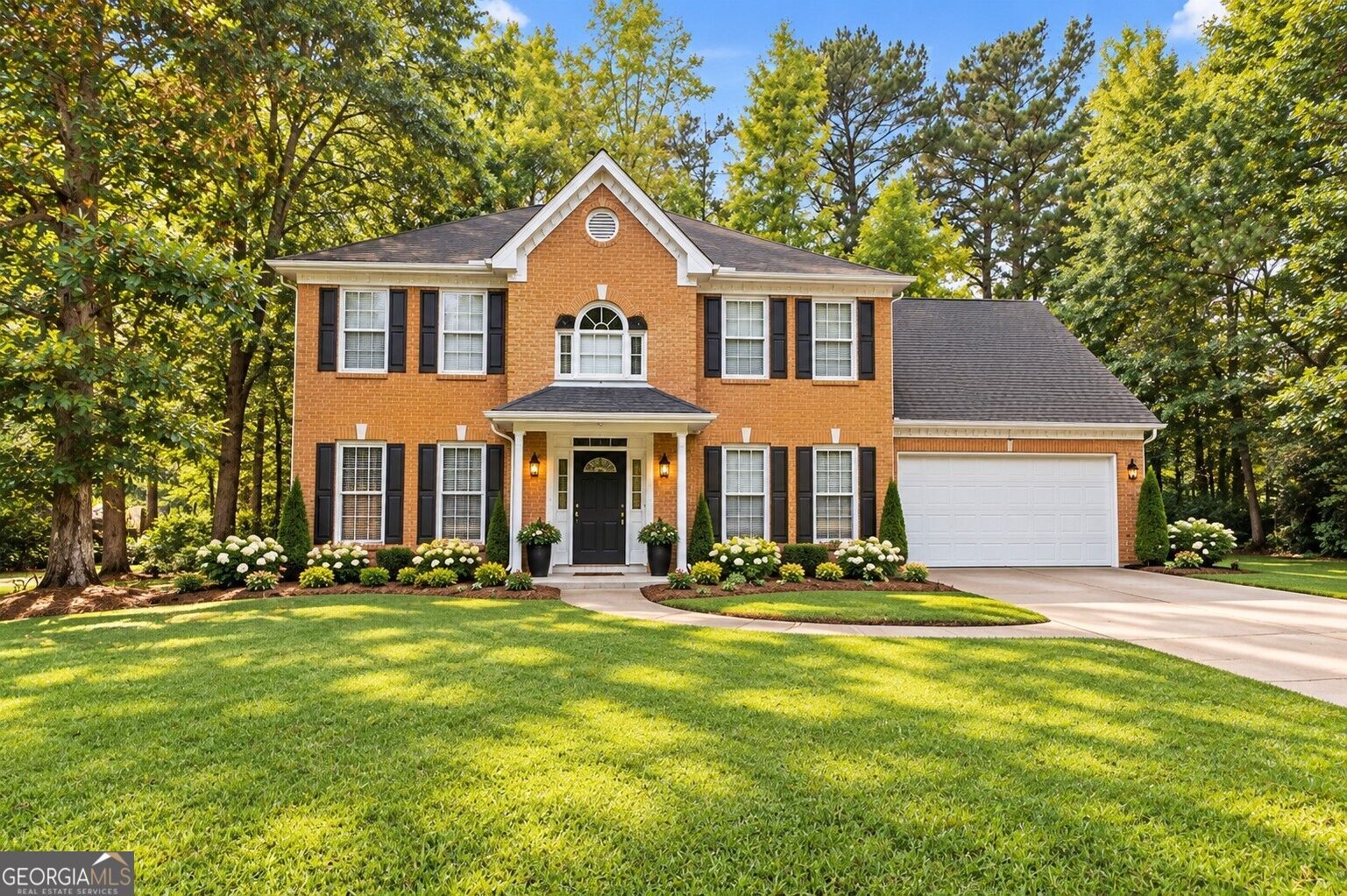 Property Photo:  2001 Amherst Lane SE  GA 30094 