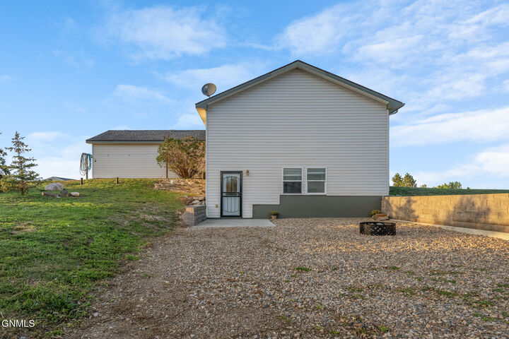 Property Photo:  5451 138th Avenue NW 302  ND 58801 