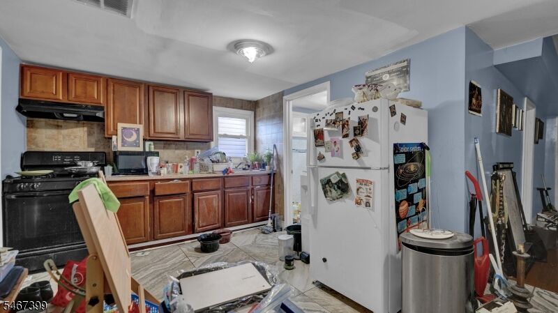 Property Photo:  531 S 10th St  NJ 07103 