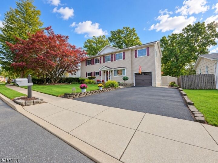 Property Photo: 7 Perrelli Ln NJ 07438