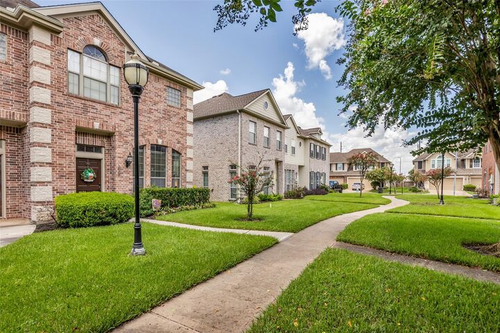 Property Photo:  2719 Windy Thicket Lane  TX 77082 
