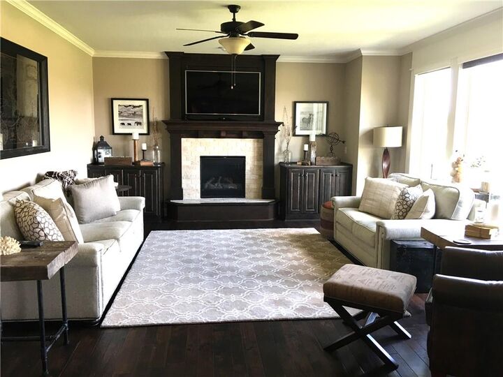 Property Photo: 10773 S Palisade Street KS 66061