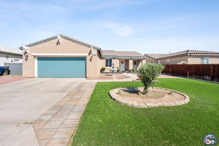 Property Photo: 282 Fonzie Ave CA 92251