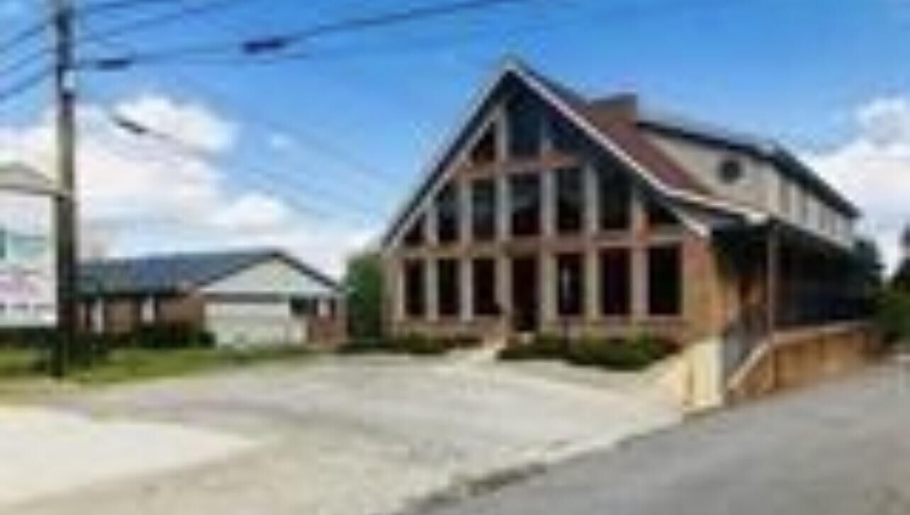 Property Photo:  1509 1/2 Lexington Road 2  KY 40475 