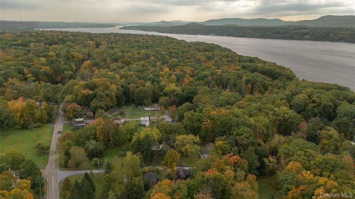 Property Photo:  19 Russell Avenue  NY 12574 