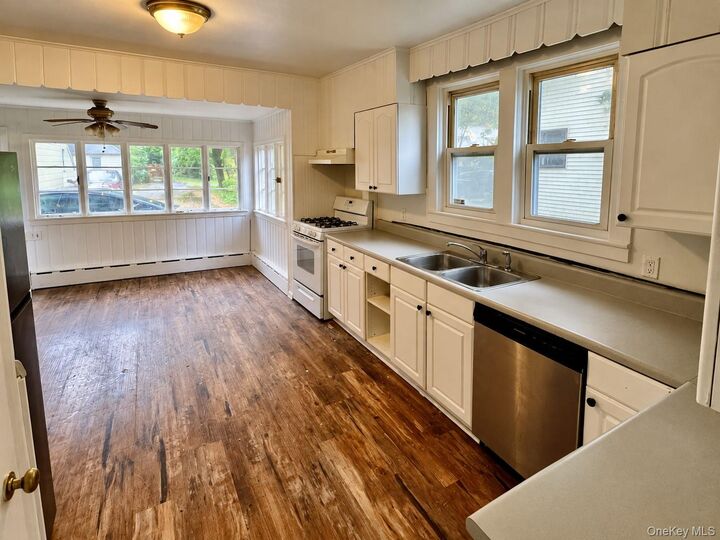 Property Photo:  153 Orange Turnpike  NY 10974 