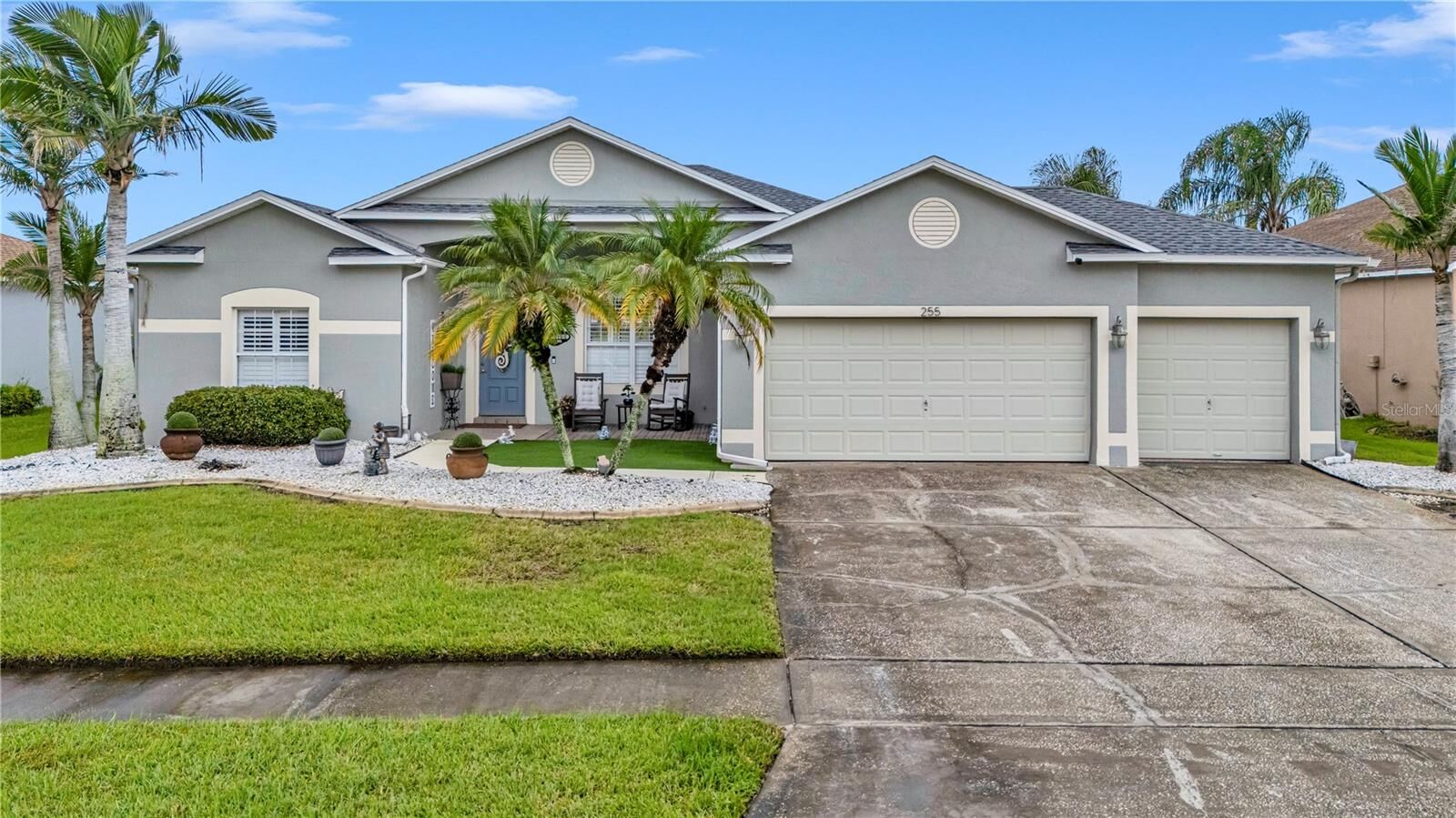 Property Photo:  255 Strathmore Circle  FL 34744 