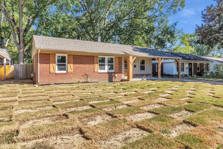 Property Photo: 1446 Marcia Rd TN 38117