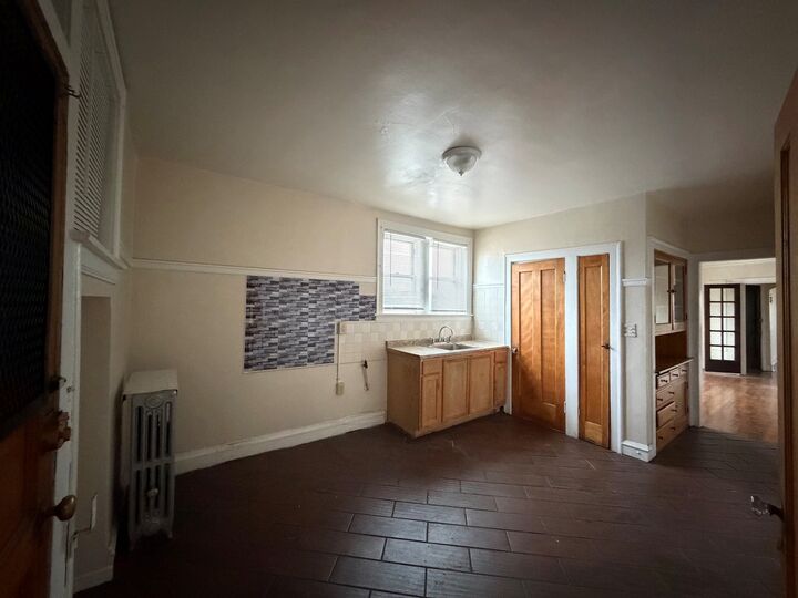 Property Photo:  7811 S Constance Avenue 3  IL 60649 