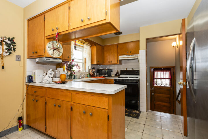 Property Photo:  4601 S Komensky Avenue  IL 60632 