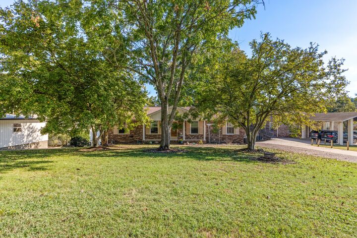 Property Photo: 491 Lake Forest Dr TN 37122