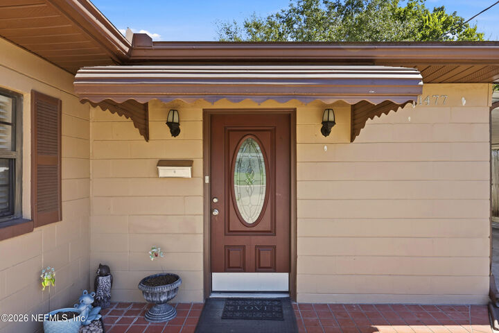 Property Photo: 11477 Vera Drive FL 32218