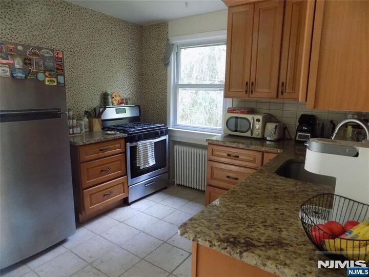 Property Photo:  33 Wyndham Road  NJ 07648 