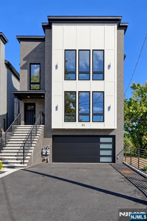 Property Photo:  2 Cleveland 2  NJ 07109 