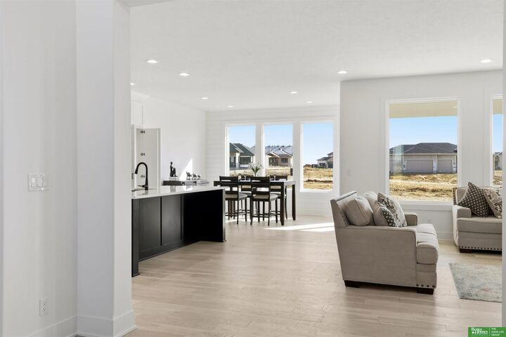 Property Photo:  5710 N 197th Street  NE 68022 