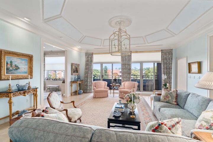 Property Photo:  99 Florence 5A-50  MA 02467 