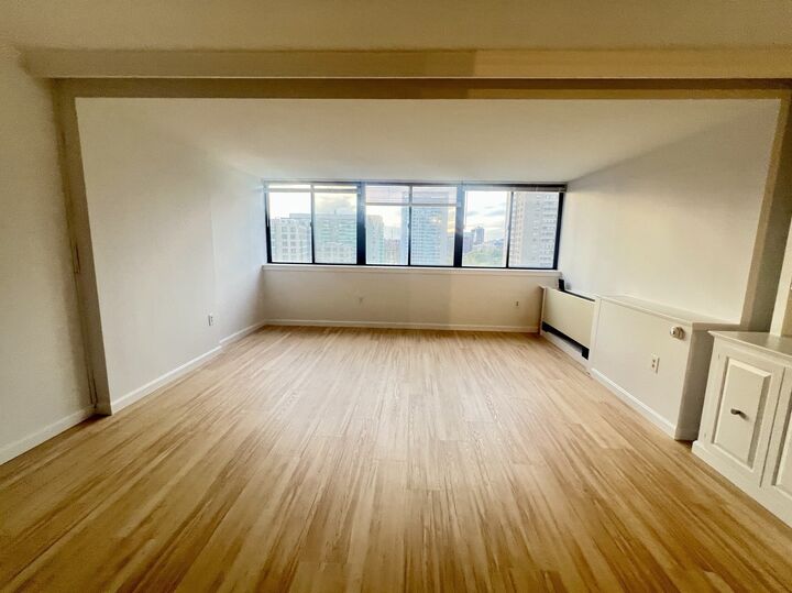 Property Photo:  9 Hawthorne Place 10C  MA 02114 