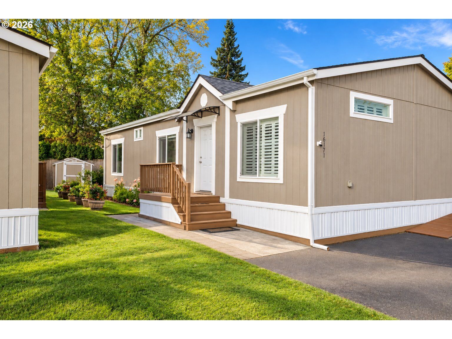 Property Photo: 16171 SE 79th Ave OR 97267